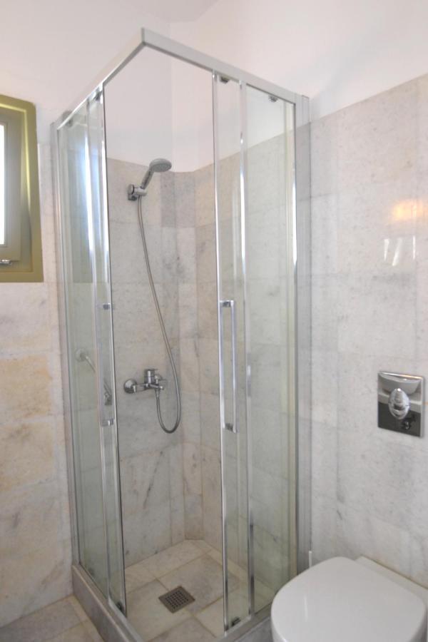אנטיפארוס Artemis Hotel מראה חיצוני תמונה