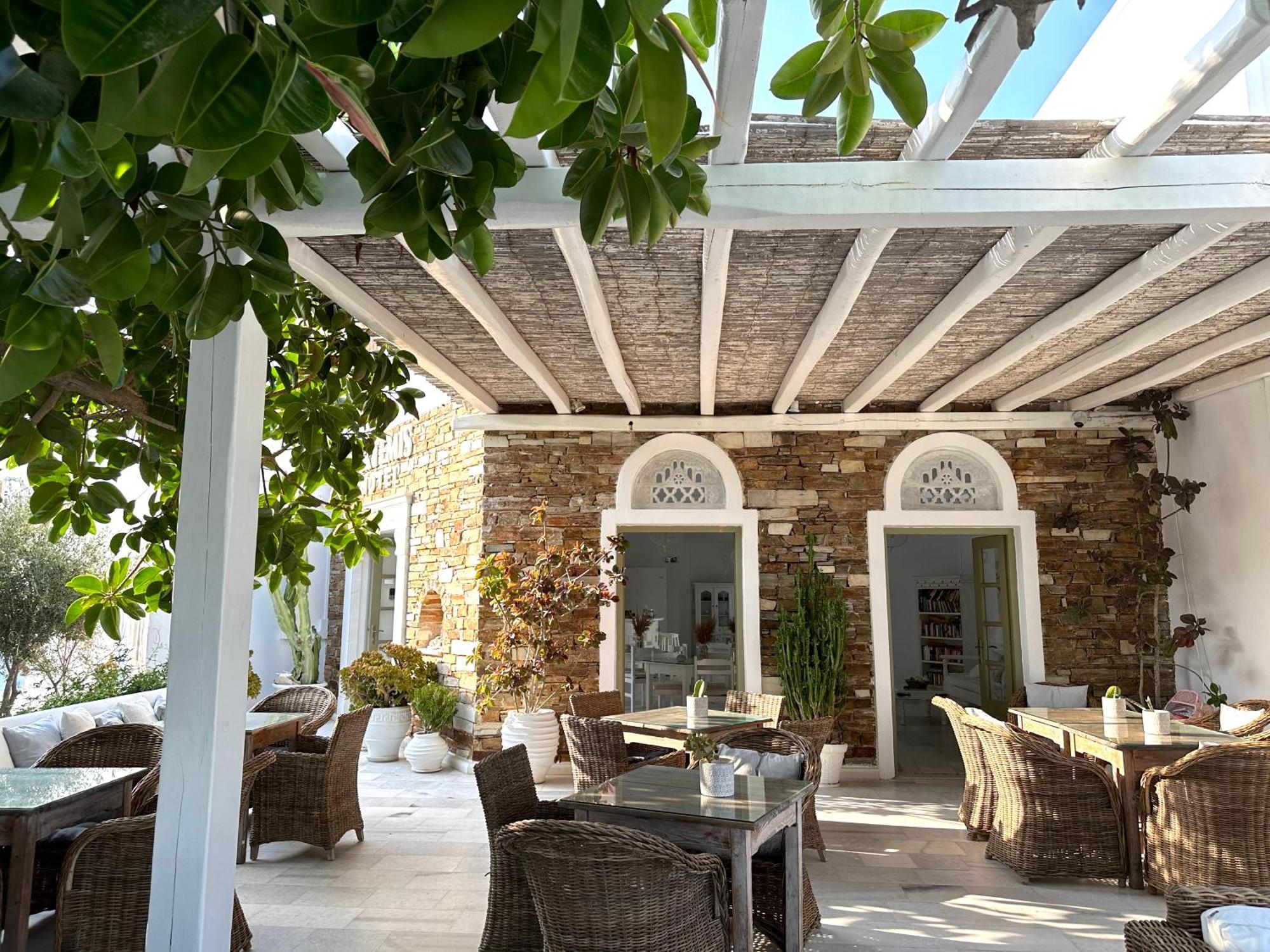 אנטיפארוס Artemis Hotel מראה חיצוני תמונה
