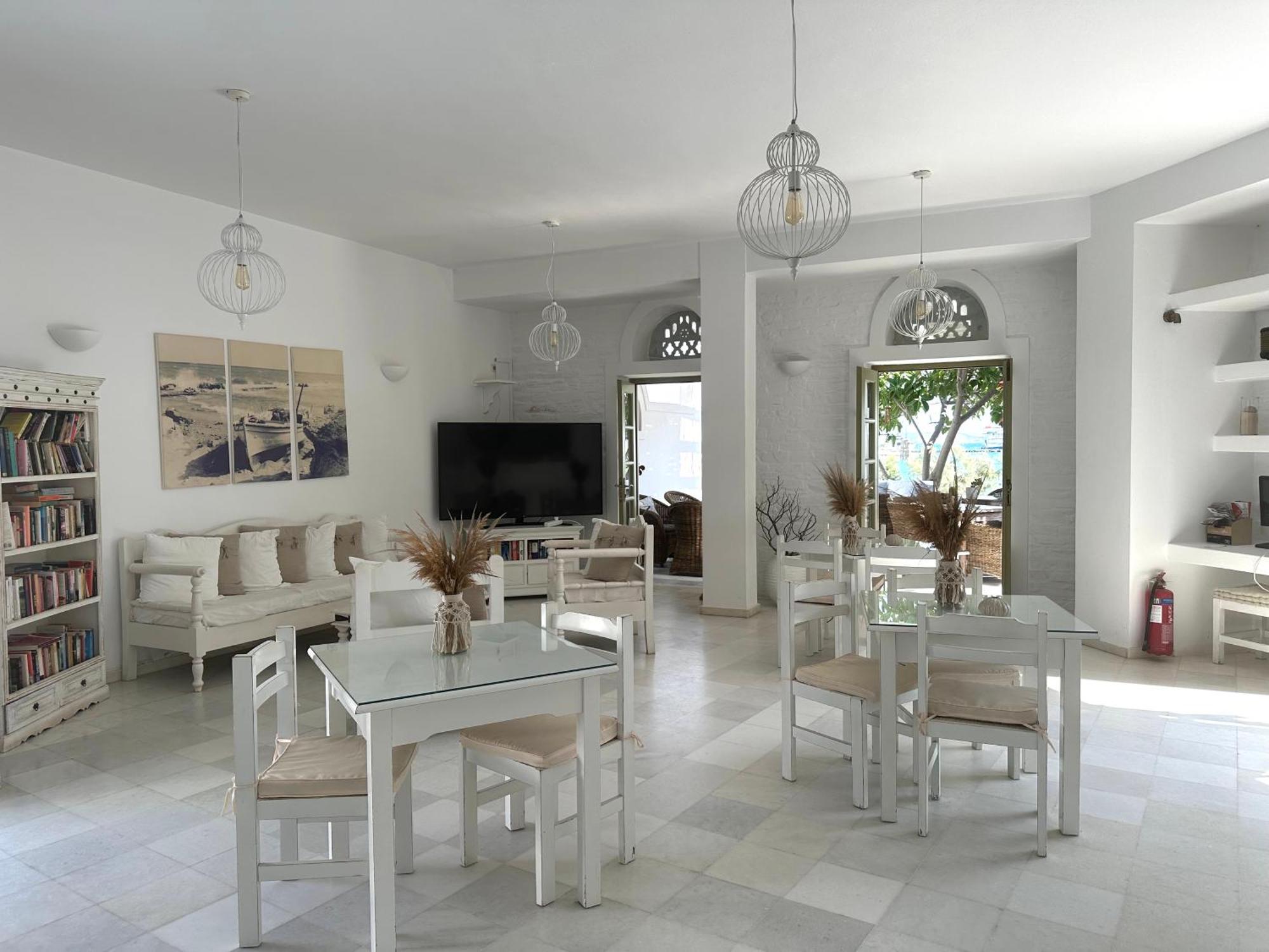 אנטיפארוס Artemis Hotel מראה חיצוני תמונה